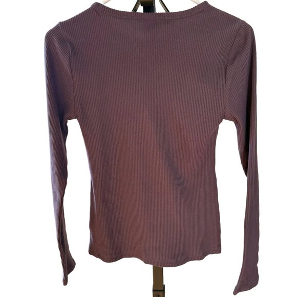 Old navy Brown Fitted Long Sleeve Tee Small - Picture 2 of 5